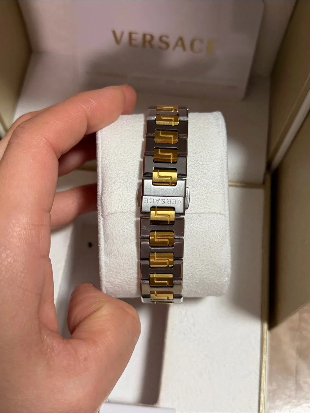 AUTHENTIC!! VERSACE DYLOS watch unisex stainless steel with original Box